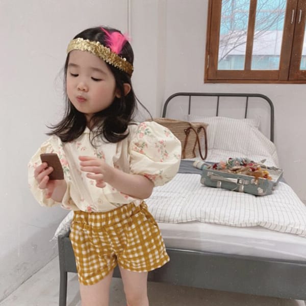 NEW Ojo de Papa Mari Kid's Shorts Mustard Check | BIEN BIEN bienbienshop.com