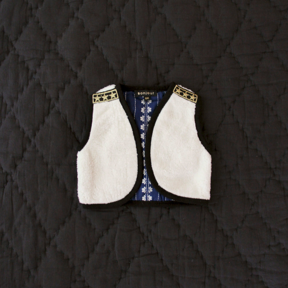 SALE Bonjour Reversible Baby & Kid's Vest Indigo Jacquard / Ecru Shearling | BIEN BIEN bienbienshop.com